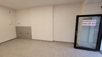 Centrum mesta ZM - prizemie - - 7