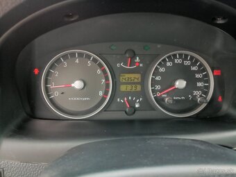 Hyundai getz - 7