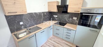 MODERNÝ 2i byt, REKONŠTRUKCIA, BALKÓN, LOGGIA, Narcisová uli - 7