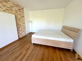 NA PRENÁJOM 1- IZB. BYT s LOGGIOU,SENICA,PALÁRIKOVA UL - 7