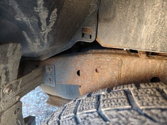 Nissan Terrano 3.0 - 7