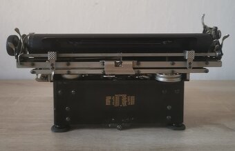 Starožitný písací stroj Corona 3 z roku 1924 - 7