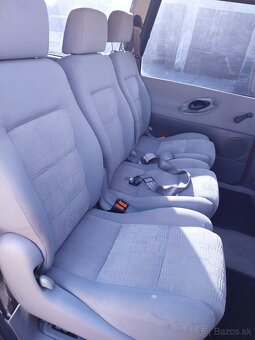 Predám Volkswagen Sharan 1.9tdi - 7