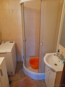 Prenájom-bérlet - Zariadený 2 izbový byt s balkónom - 7