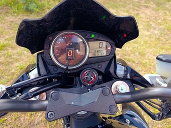 Kawasaki Z750R - 7