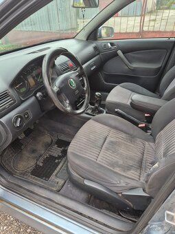 Škoda Octavia 1.9tdi 66kw R.V.2001 - 7