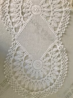 Vyšívané obrusy - 7