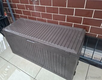 Záhradné sedenie - stôl, stoličky a záhradný box - 7