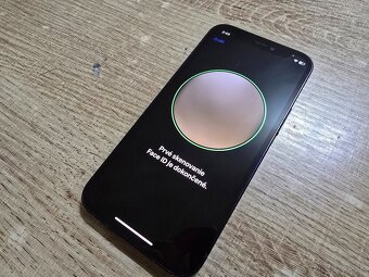 Iphone 12 mini plnefunkcny ma len jemne znamky pouzivania al - 7