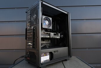 Herný PC, Ryzen 7 9700X, RTX 4070, 32GB RAM, SSD, 24m - 7