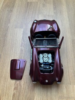 Shelby Cobra 427 1:18 Road tough - 7