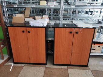 predavame kancelarsky nabytok - 7