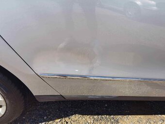 Volkswagen Passat b6 2.0 - 7