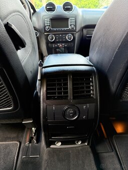 Mercedes ML320CDI - 7