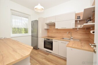 Predaj 3i samostatne stojací RD, 280 m2 pozemok, Rajka - 7