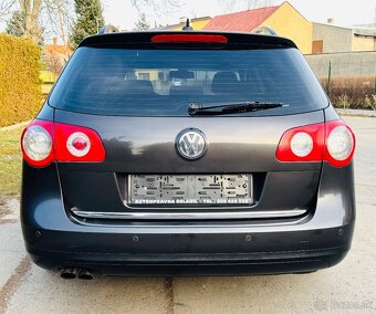 Volkswagen Pasát Variant 2,0 TDI kombi 9/2007,,103 KW,NAVI - 7