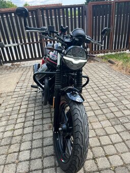 Moto guzzi V7 special edition - 7
