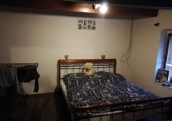 Rodinný dom v Starom Hrádku na skok od priemyselného parku - 7