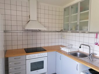 2½ izbový byt s voľnou dispozíciou na Hronskom predmestí - 7