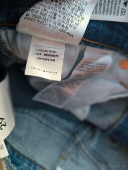 Dámske šortky Tommy Jeans , veľ. M - 7