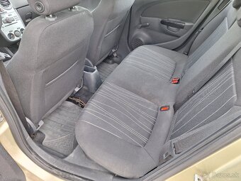 Opel Corsa 1.2 16V Essentia - 7
