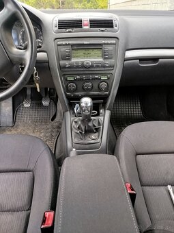 Predám Škoda Octavia 1.9 tdi 77kw diesel - 7