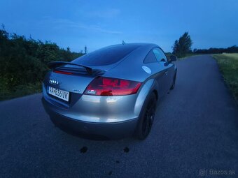 AUDI TT 2.0TDI - 7