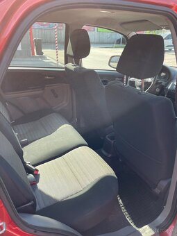 Suzuki SX 4 - 7
