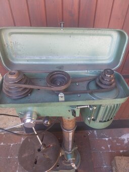 Stojanova vŕtačka 1 - 7