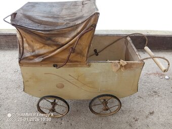 Historický kočík pre bábiky - 7