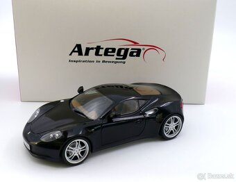 ARTEGA GT 1:18 REVELL - 7