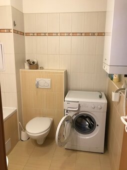 1izb. AGÁTOVA UL. za 580 €/mes. vrátane energií - 7