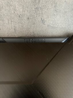 Herný notebook: Asus TUF Gaming A15 Herná myš: Glorious Mod - 7