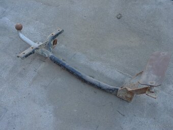 FORD SIERRA náhradné diely - 7