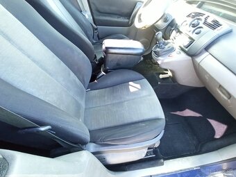 Renault Megane Scenic - 7