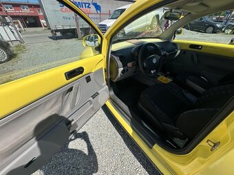 Volkswagen New Beetle 2.0 - 7