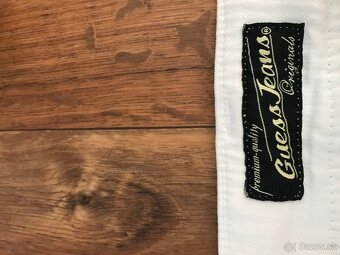 NOVÉ GUESS originál krystalove damske capri nohavice S/M - 7