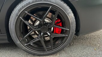 Predám Mercedes Benz AMG C63s - 7