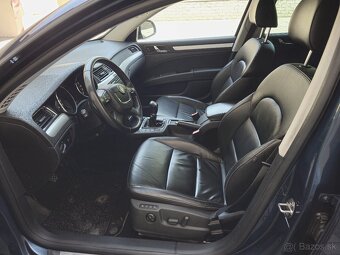 Škoda Superb Combi 1.6 TDI CR M6 Elegance Navi ťažné R16 - 7