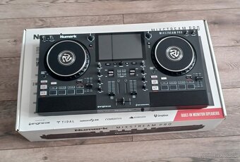 Numark Mixstream Pro - 7