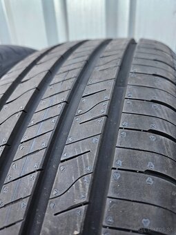 Nové letní pneu GoodYear 215/55 R17 - 7