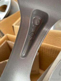 ✅ R17 ®️ Originál Renault 5x114,3 ET43 ✅ Megane Fluence atď - 7