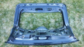 Hyundai Tucson IV 4 2020 - zadna kapota kufor dvere veko - 7