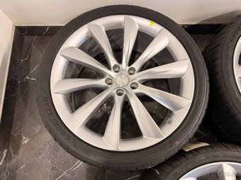 originální kola Tesla Model X 1027246-00-E r22 - 7