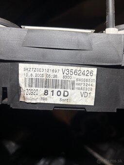 Budíky Octavia 2 pred fl a po fl - 7