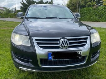 Predam VW Touareg 7L, 3.0 TDi, INDIVIDUAL - 7