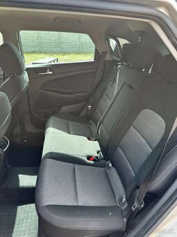 Hyundai Tucson 1.6 crdi (100kw) Automat - 7