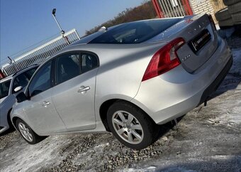 Volvo S60 2,0 D3 2.0d R5 120kW NAVI nafta manuál 120 kw - 7