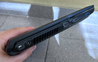 Lenovo B575e / AMD E2-1800 / 4GB RAM / 128GB SSD / 15.6" - 7