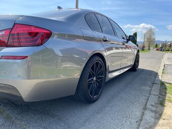 BMW 520d xDrive M-Packet (2015) – TOP STAV - 7